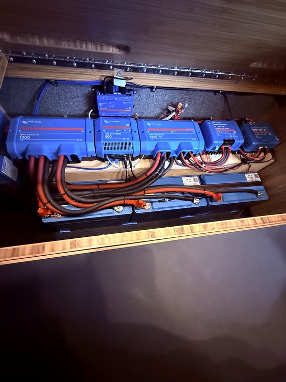 Victron lithium system installed
